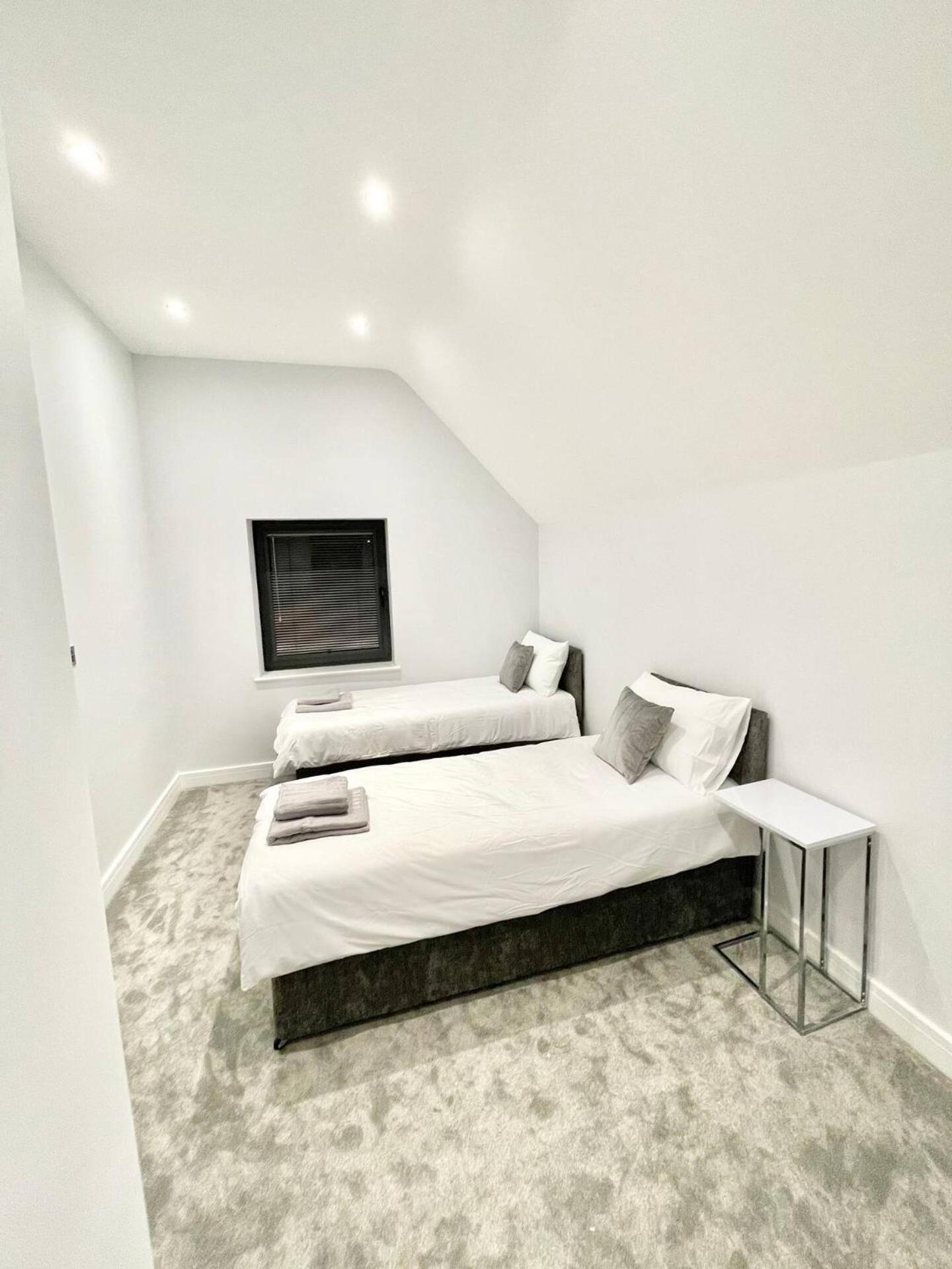 D & D Luxury Apartments Stanmore  Exterior photo